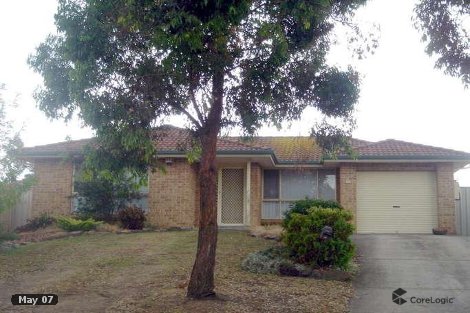 17 Beyer Pl, Currans Hill, NSW 2567