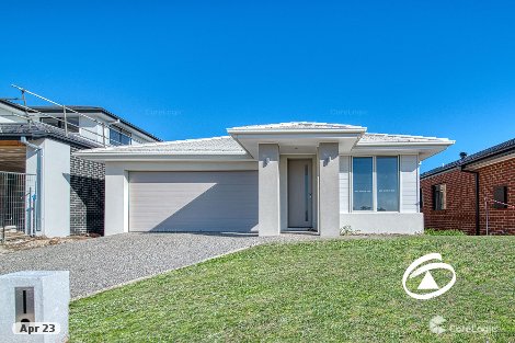 112 Hartleigh St, Clyde, VIC 3978