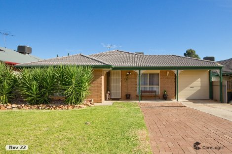 19 Reginald Pde, Craigmore, SA 5114