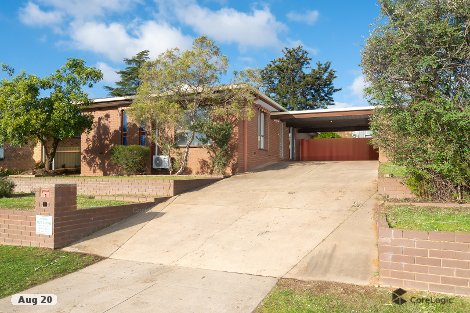 13 Malaya Dr, Tolland, NSW 2650