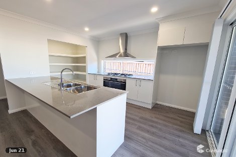 14 Meares Cct, Thrumster, NSW 2444