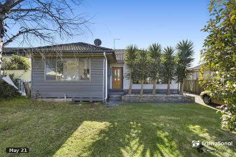 82 Carpenter St, Lakes Entrance, VIC 3909