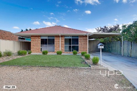 4 Gunbower Cres, Meadow Heights, VIC 3048