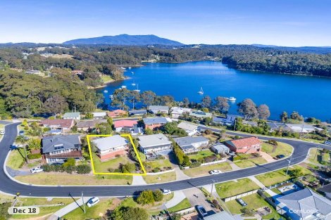 8 The Loop, Narooma, NSW 2546