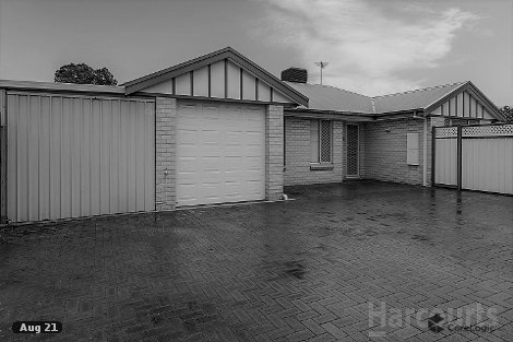 2/27 Erica St, Coodanup, WA 6210