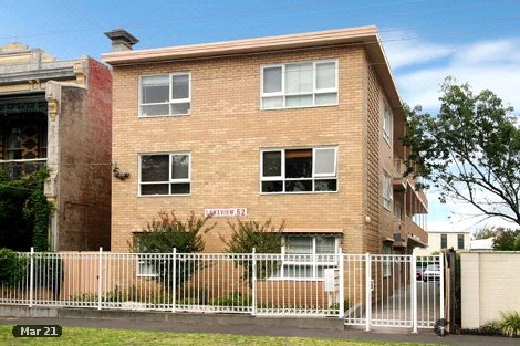 2/52 Canterbury Rd, Middle Park, VIC 3206