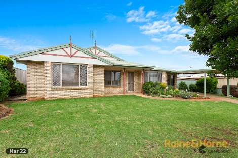 8 Crusader Ct, Wilsonton, QLD 4350