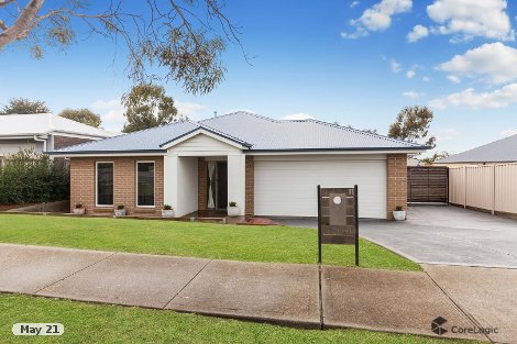 11 Dakota Ave, Wallan, VIC 3756