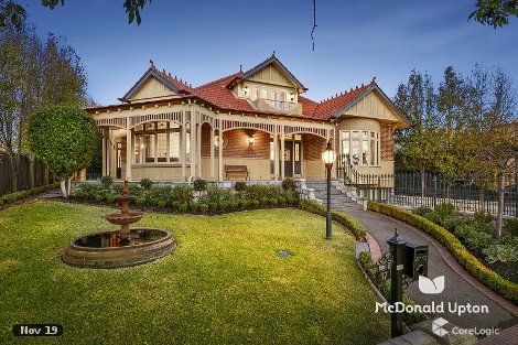 17 Beaver St, Aberfeldie, VIC 3040