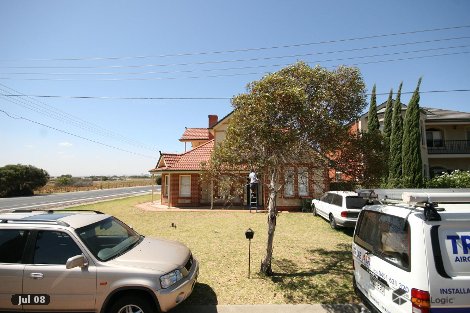 1 Havelock Cl, Novar Gardens, SA 5040