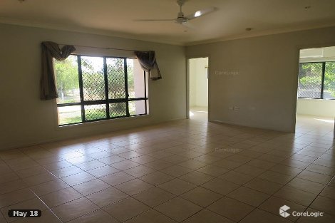 1/9 Pandanus Pde, Nanum, QLD 4874