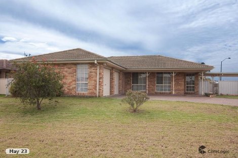 13 Lisbon Cl, Hunterview, NSW 2330