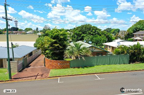 2/2 Mungomery St, Childers, QLD 4660