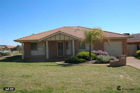 5 Paldi Cres, Glenfield Park, NSW 2650