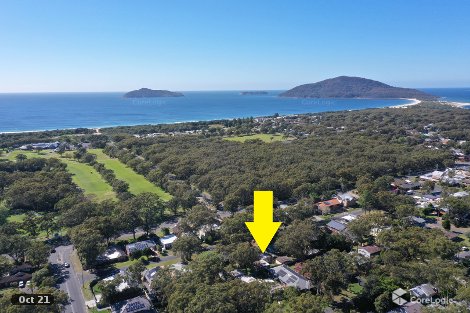 33 Curlew Ave, Hawks Nest, NSW 2324