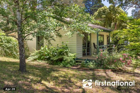 8 Hazel St, Cockatoo, VIC 3781