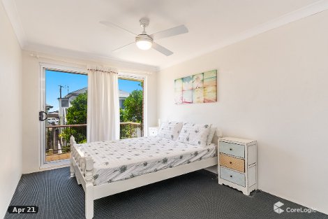 4/8 Clarence St, Yamba, NSW 2464