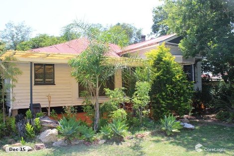 8 Tableland Rd, Gayndah, QLD 4625