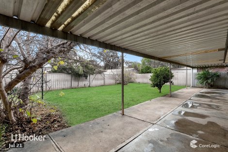 18 Fairbanks Dr, Paralowie, SA 5108