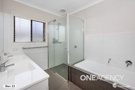 28 Marylands Way, Bourkelands, NSW 2650