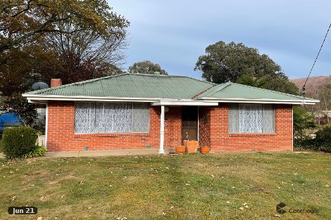 44 Service St, Porepunkah, VIC 3740