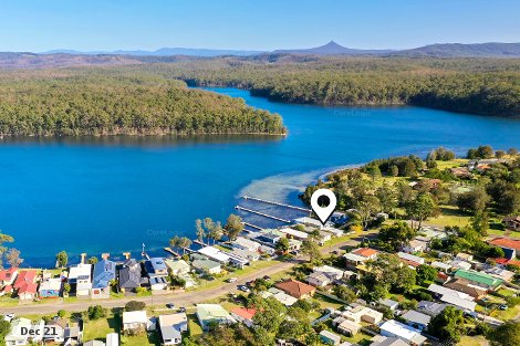 7 Lake View Dr, Burrill Lake, NSW 2539