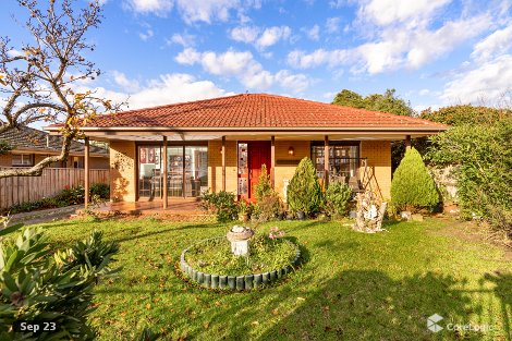 99 Thornhill Rd, Highton, VIC 3216