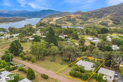 16 Trout Stream Way, Macs Cove, VIC 3723