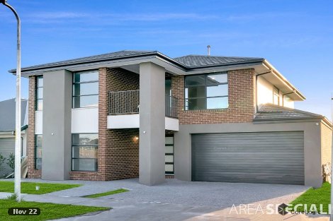 16 Chalan Way, Cranbourne South, VIC 3977