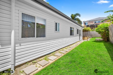 2 Waratah Pde, Narraweena, NSW 2099