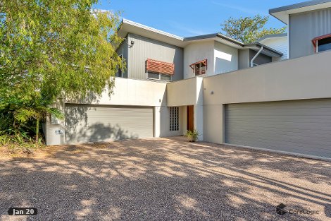 1/128 Falconer St, Southport, QLD 4215