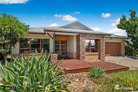 25 Lanark Dr, Junortoun, VIC 3551