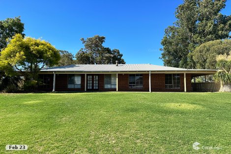 9 Fewster St, Gingin, WA 6503