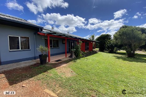 6 Poinsettia Cl, Yungaburra, QLD 4884