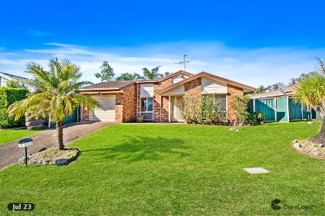 15 Mackillop Cres, St Helens Park, NSW 2560