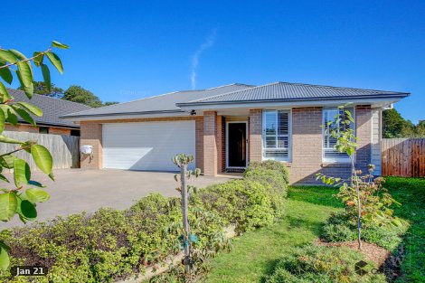 22 Lapwing Pl, Moss Vale, NSW 2577