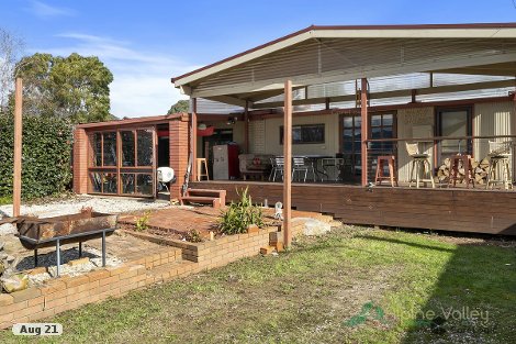 32 Young Cres, Tawonga South, VIC 3698