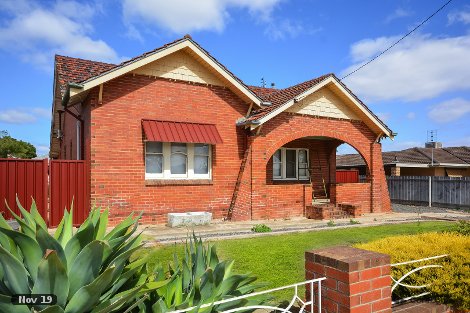 37 Clifton Ave, Stawell, VIC 3380