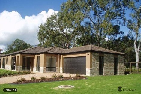 317 Bestmann Rd, Sandstone Point, QLD 4511