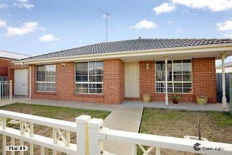 1/32 Coakley Cres, Lovely Banks, VIC 3213