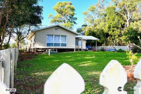 13 Cooee Cres, Macleay Island, QLD 4184