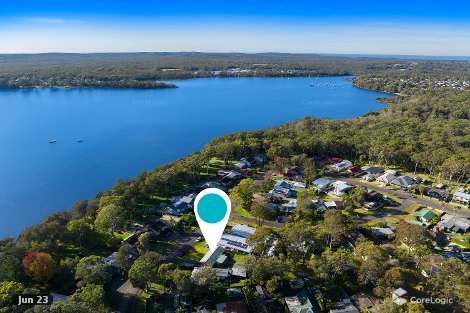 18 Lakeshore Ave, Kingfisher Shores, NSW 2259