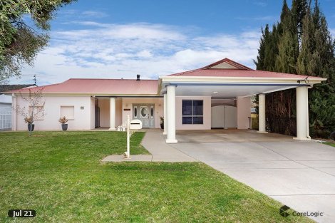 11 Warrawong St, Kooringal, NSW 2650