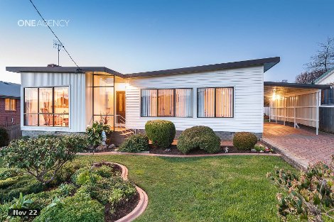 9 Van Diemens Cres, Park Grove, TAS 7320