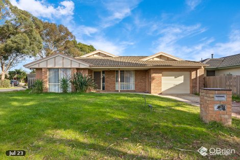 11 Gilmore Cres, Lynbrook, VIC 3975