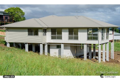 17 Fairview Ct, Mooloolah Valley, QLD 4553