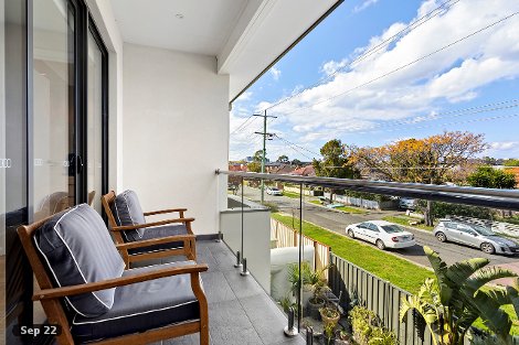 2/25 Aonach St, Clayton South, VIC 3169