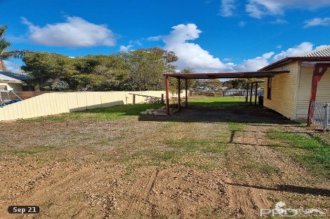 17 Railway Tce, Ouyen, VIC 3490