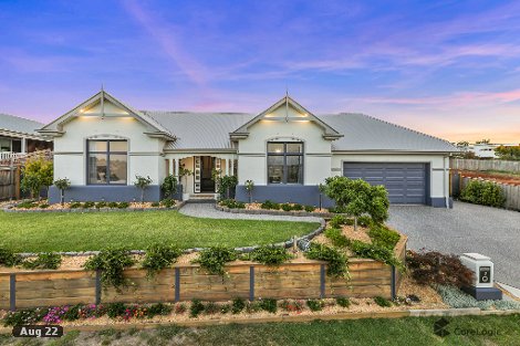 7 Harrods Cl, Drouin, VIC 3818