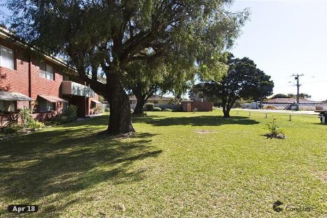 11/4 Minchinson St, Shoalwater, WA 6169